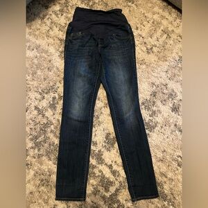 Old Navy Dark Blue Women's maternity Skinny Jeans pregnancy